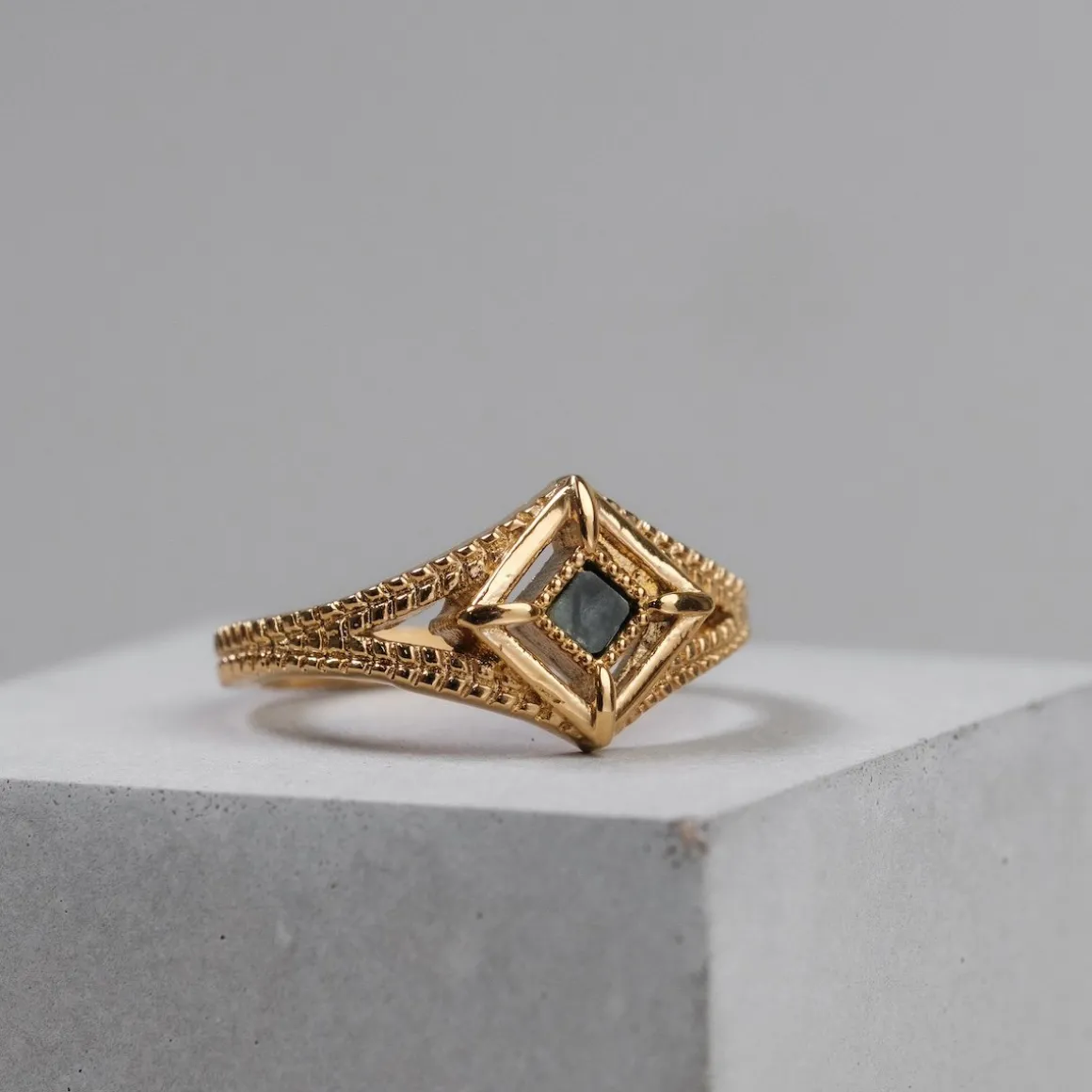 Bague d'Éveil