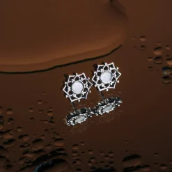 Boucles d'oreilles Composition