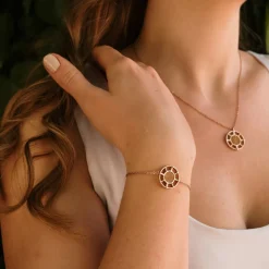 Bracelet Amulet