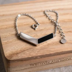 Bracelet Elevation