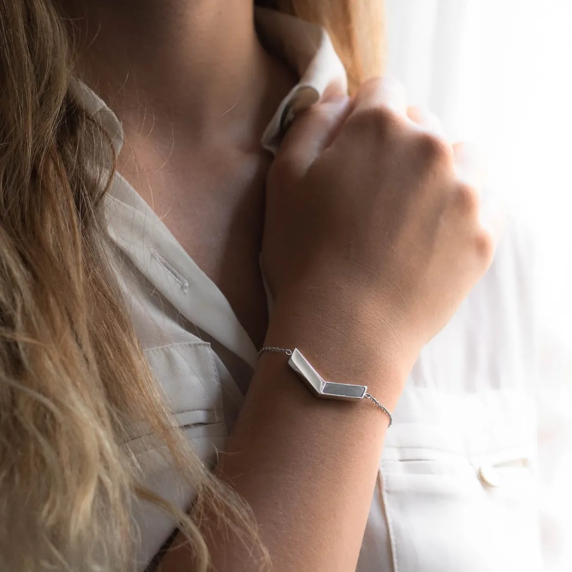 Bracelet Elevation