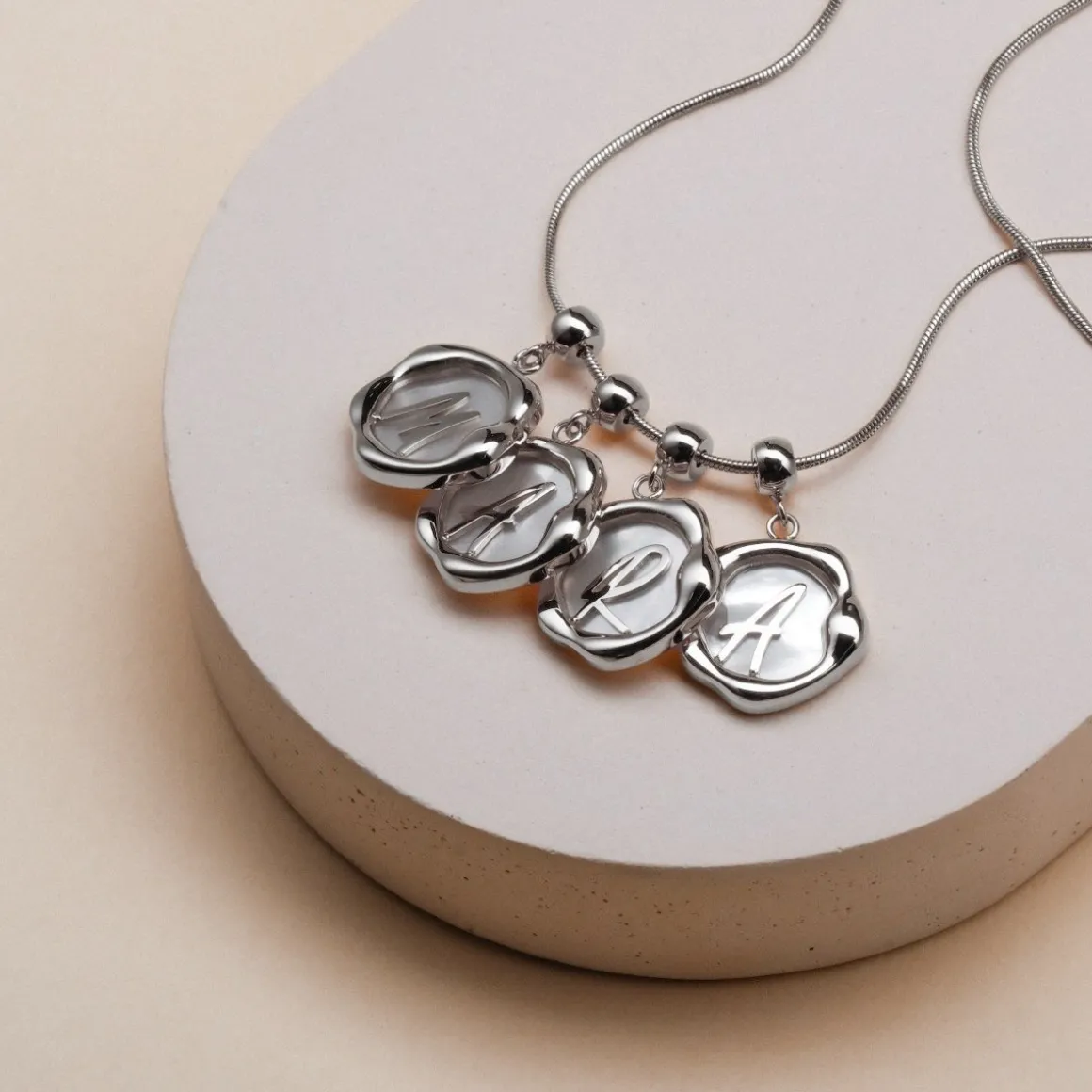 Charm lettre A-Z