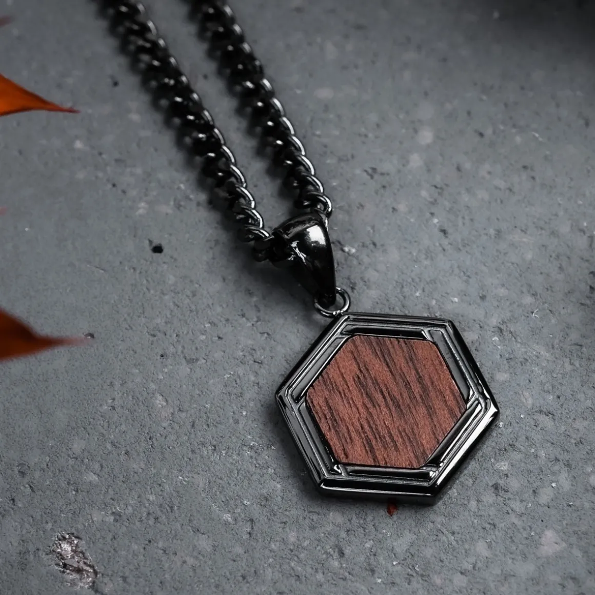 Collier Axis