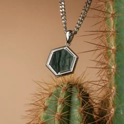 COLLIER AXIS