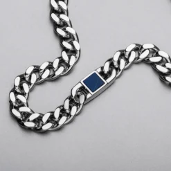 Collier Bodyguards