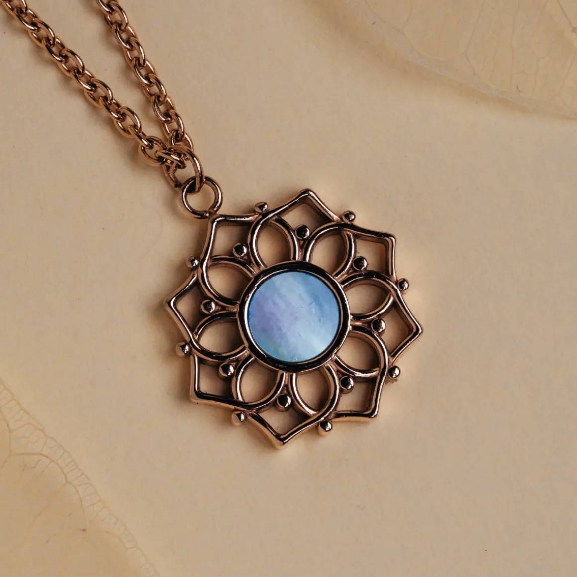 Collier Composition