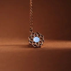 Collier Composition