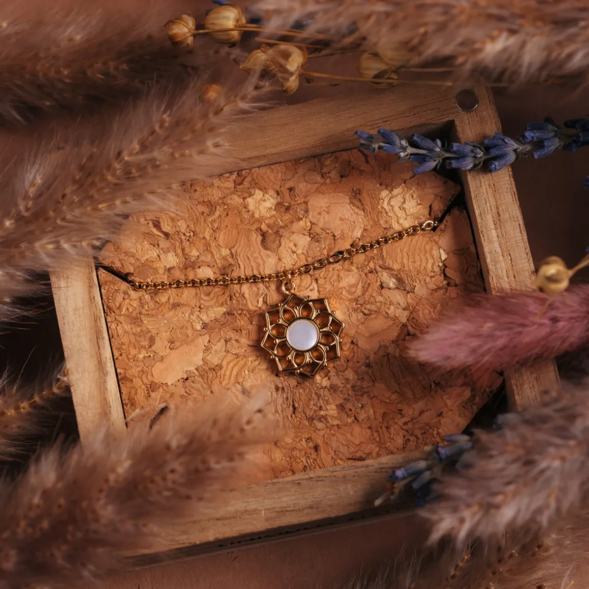 Collier Composition
