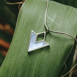 Collier Conceptual