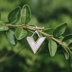 Collier Conceptual