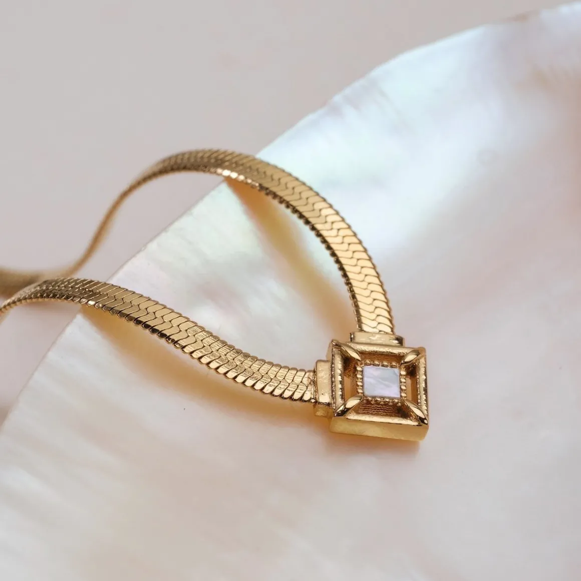 Collier Éveil