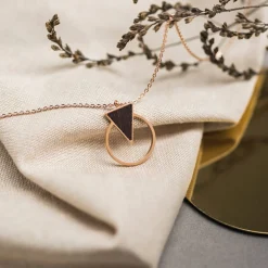 Collier Focus