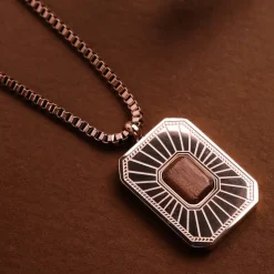 Collier Frame Art
