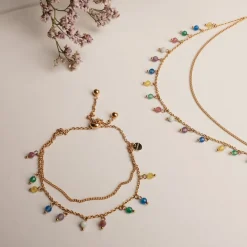 Collier Free Play