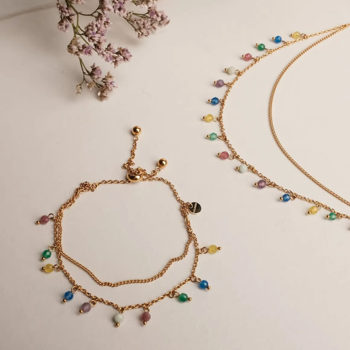 Collier Free Play