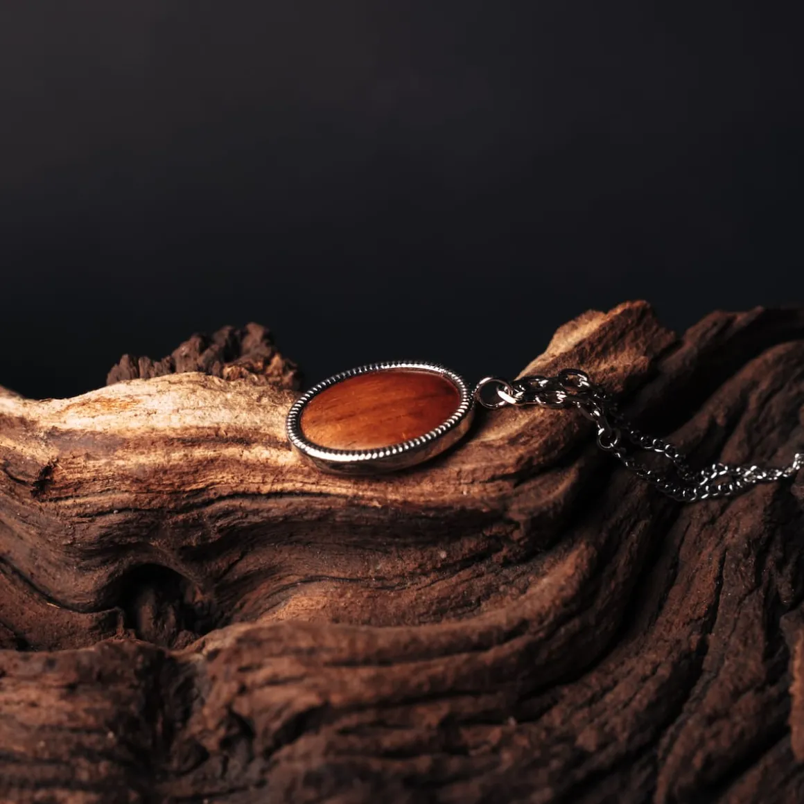 Collier Mirror