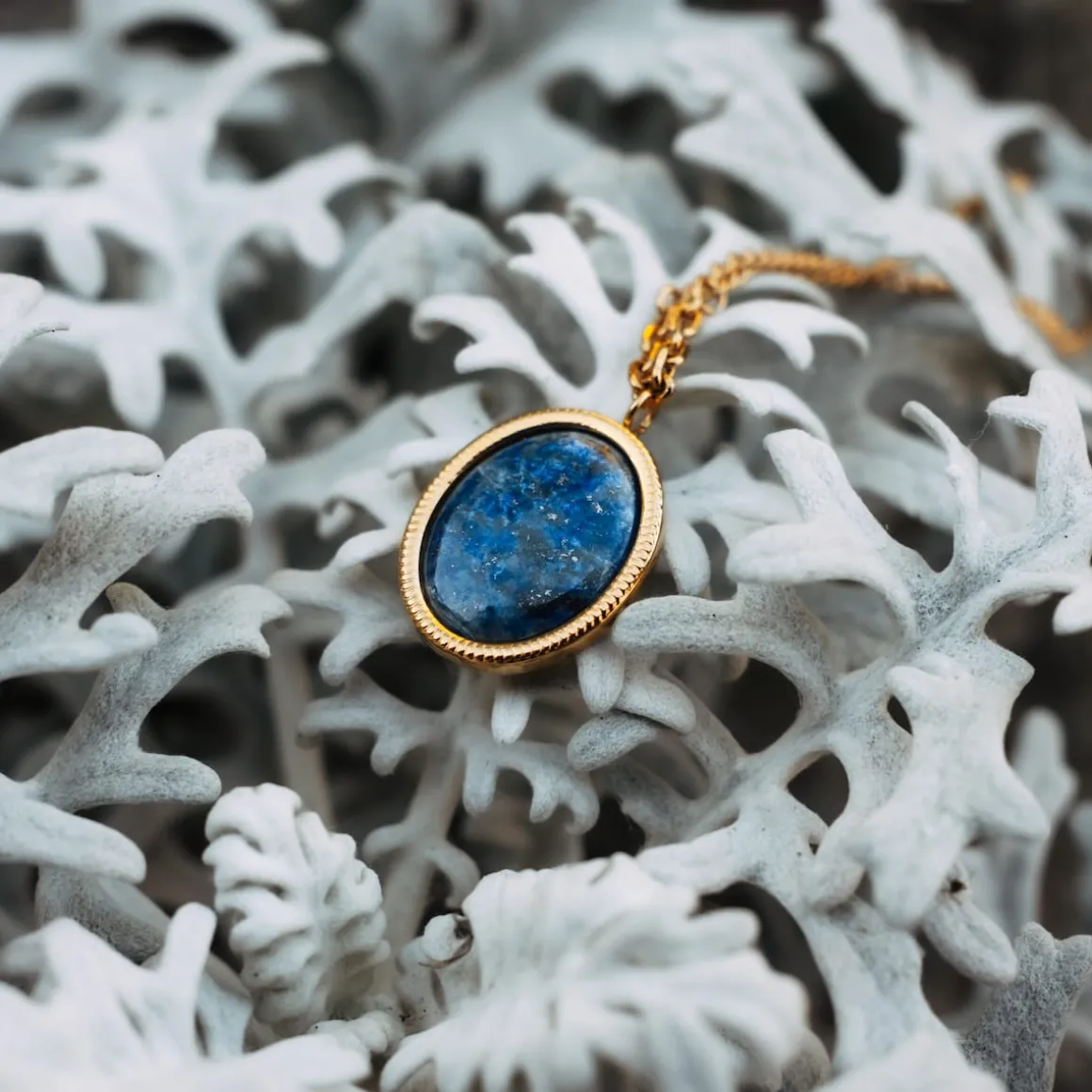 Collier Mirror