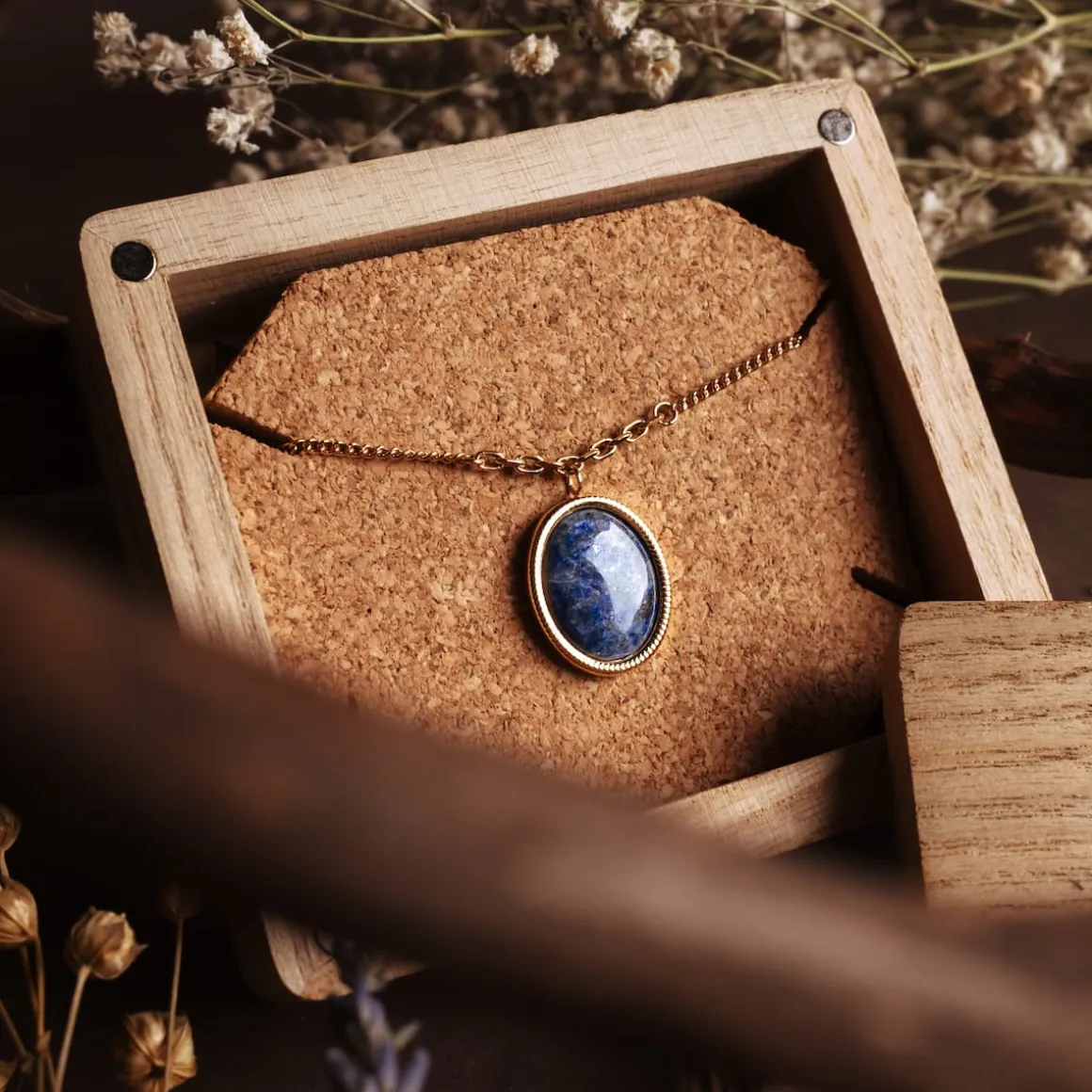 Collier Mirror