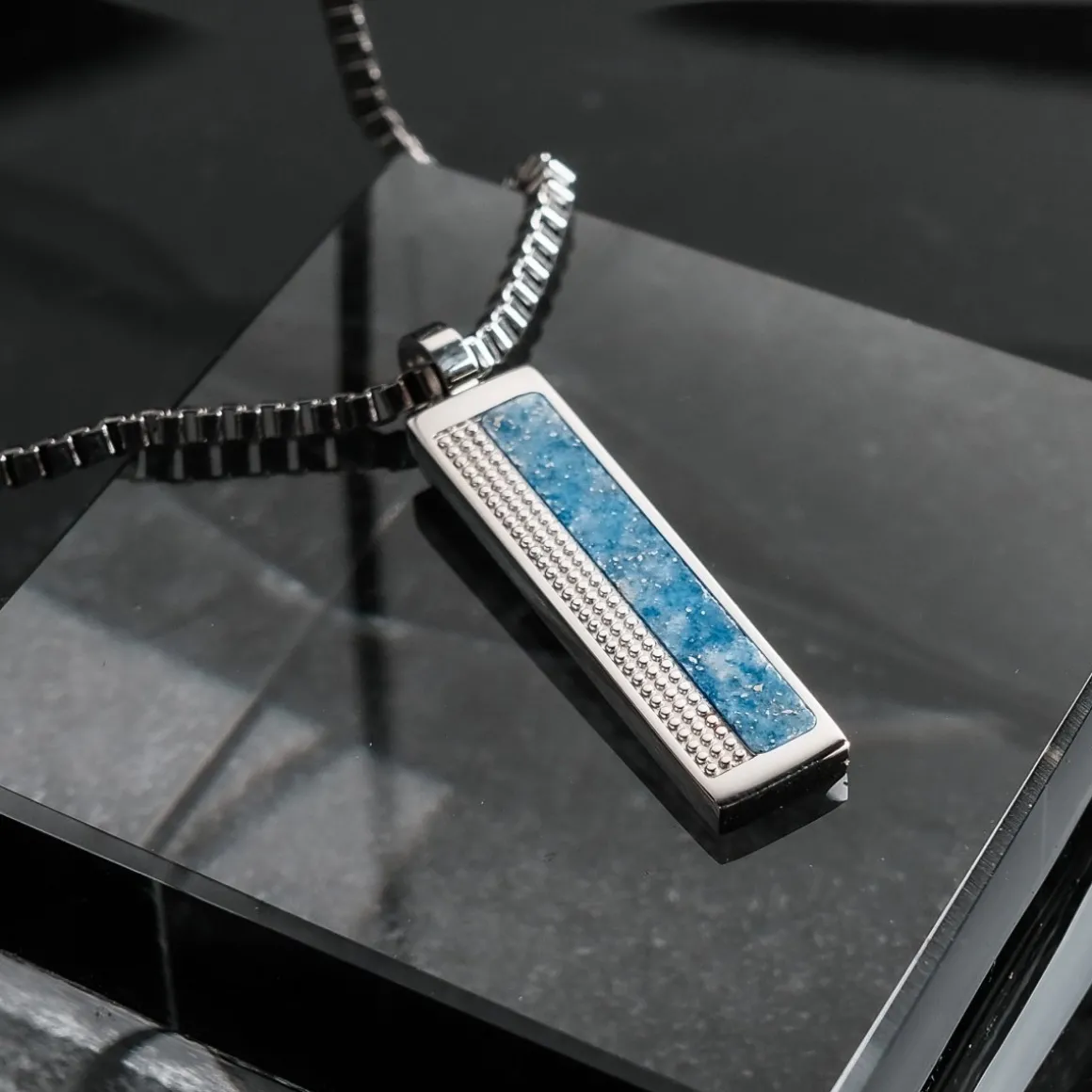 Collier Planarity