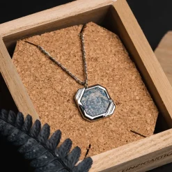 Collier Scalar
