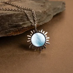 Collier Shade