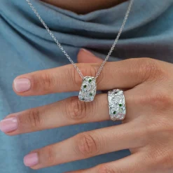 Collier Silverstream