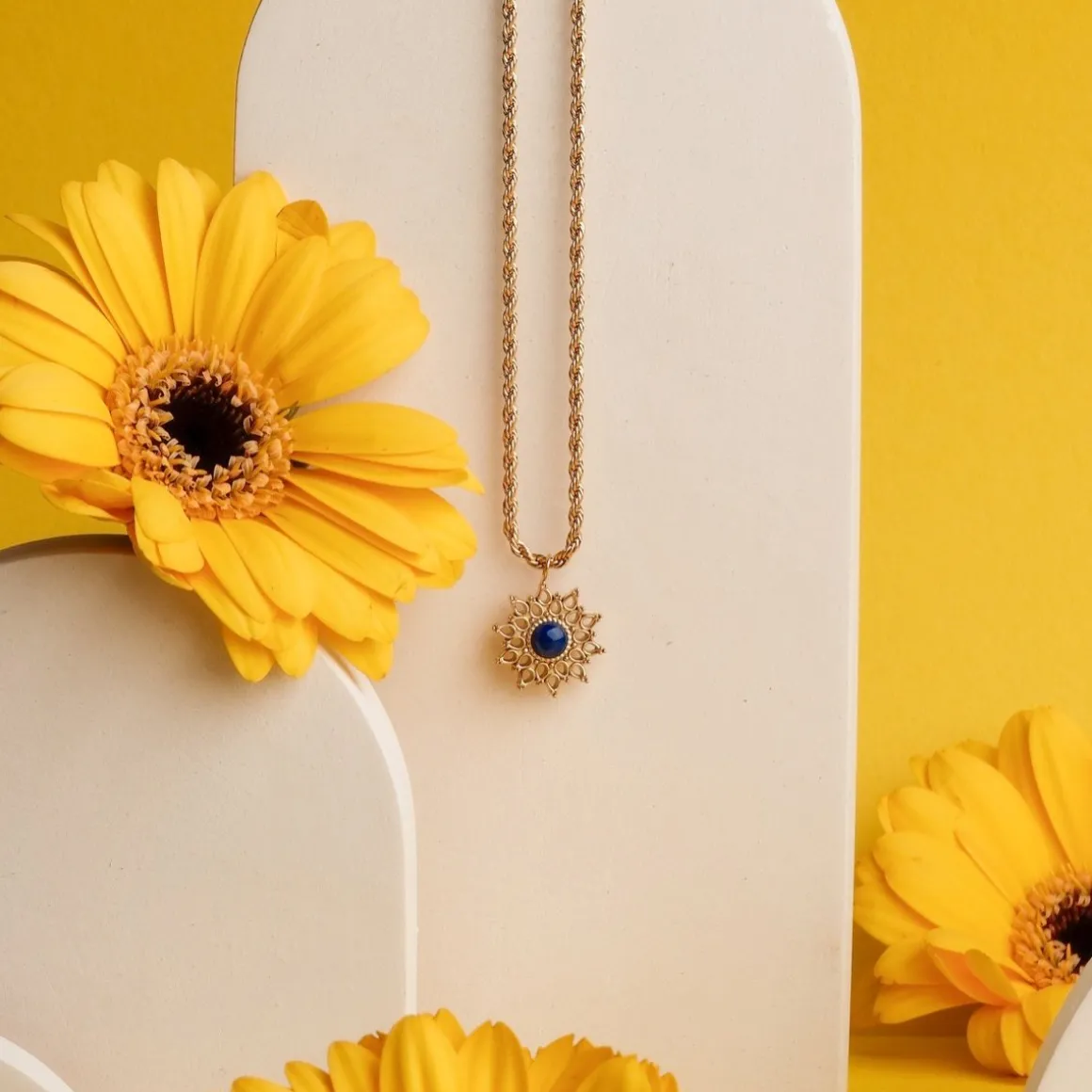 COLLIER SUNCATCHER