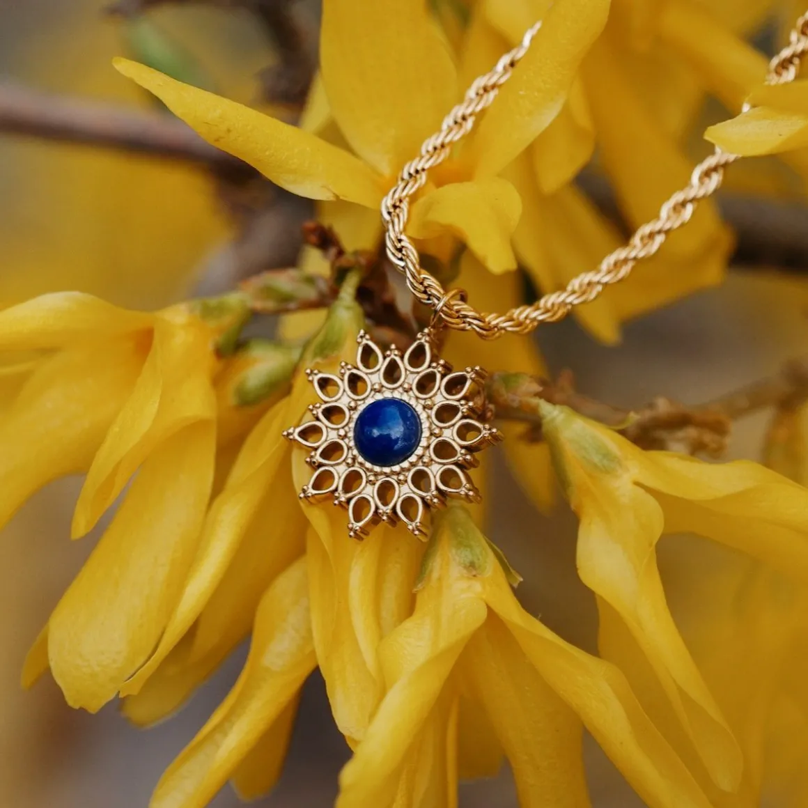 COLLIER SUNCATCHER