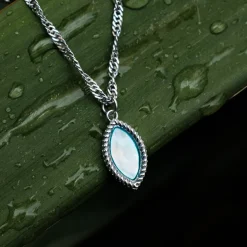Collier Visual