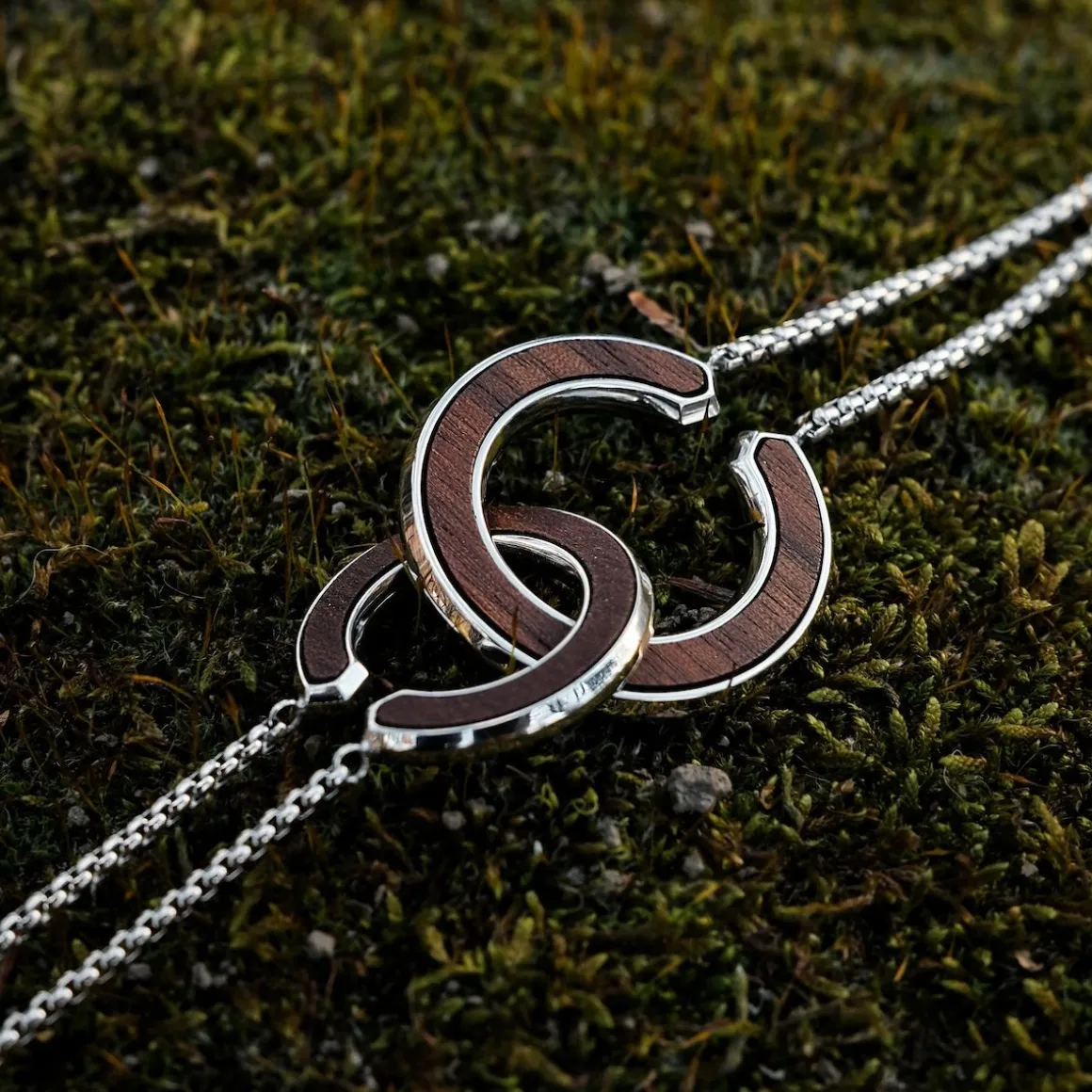 Inseparable S